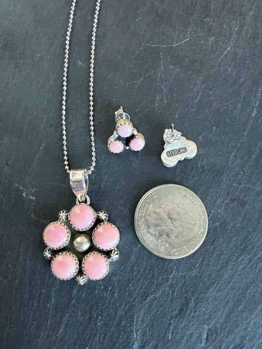 Pink Conch Pendant Necklace and Stud Earrings-TGB