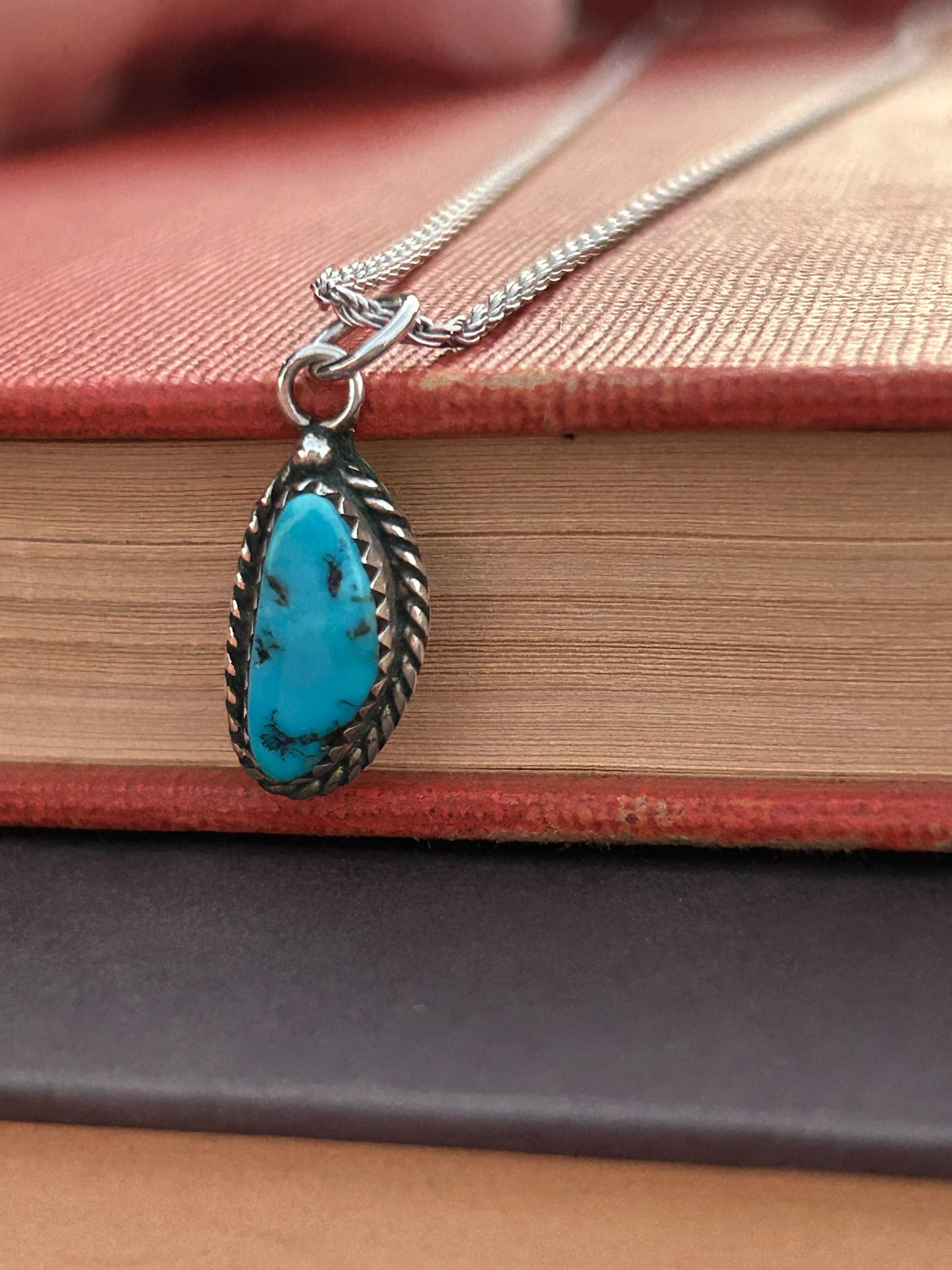 18” Vintage Kingman Turquoise Necklace - TGBJ