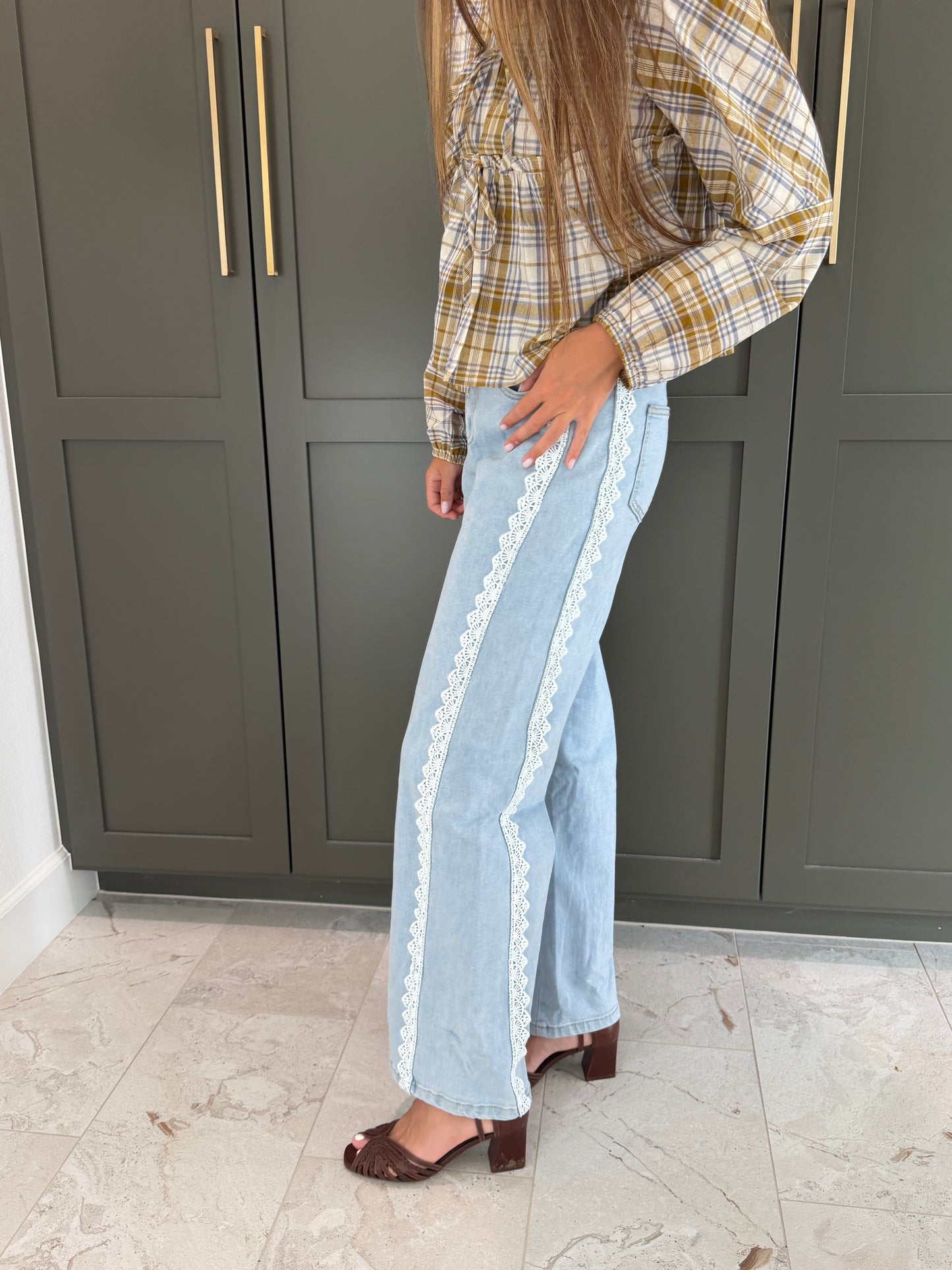 Luna in Lace Pants-TGB