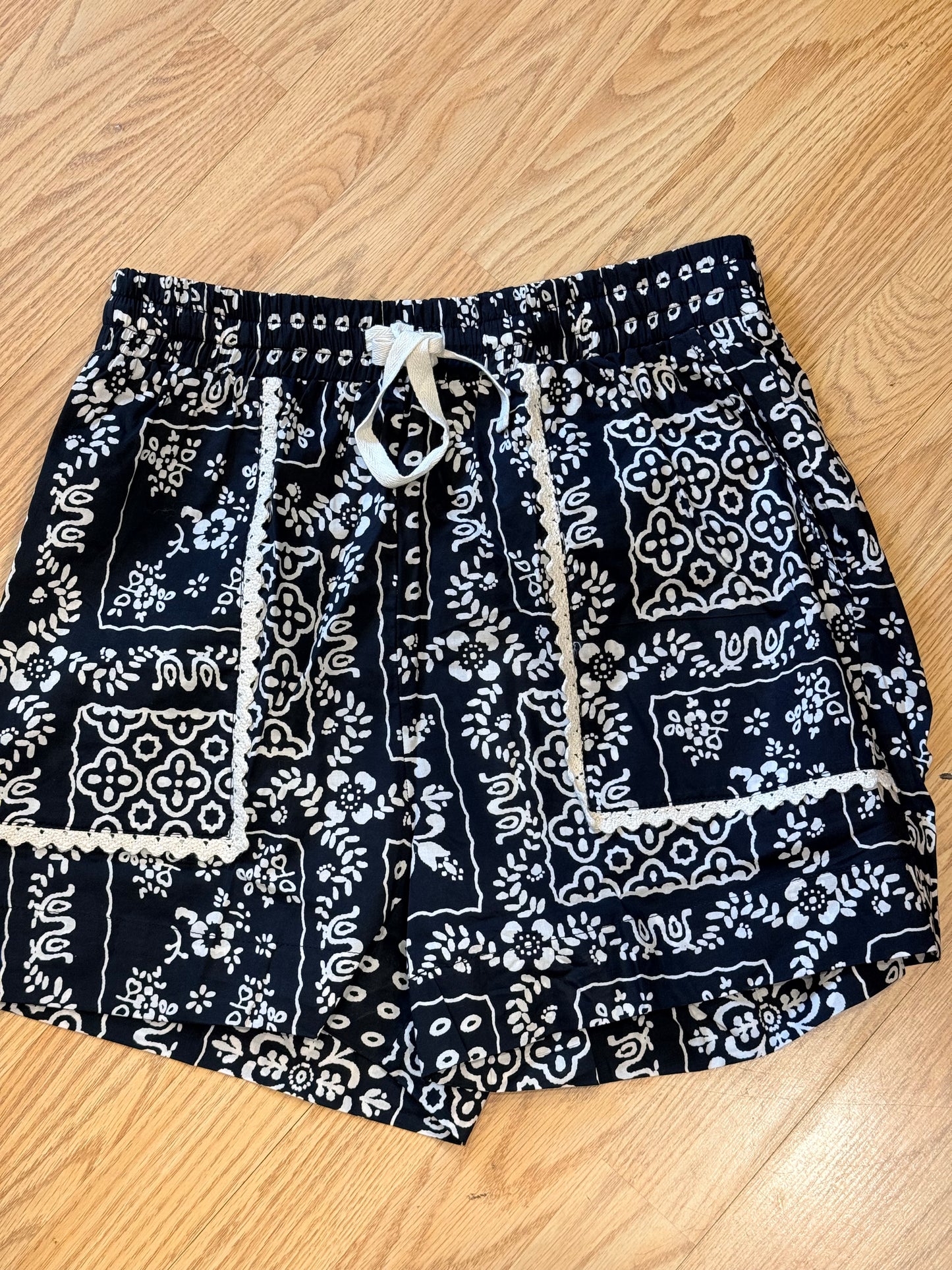 Bandana Patchwork Shorts Black