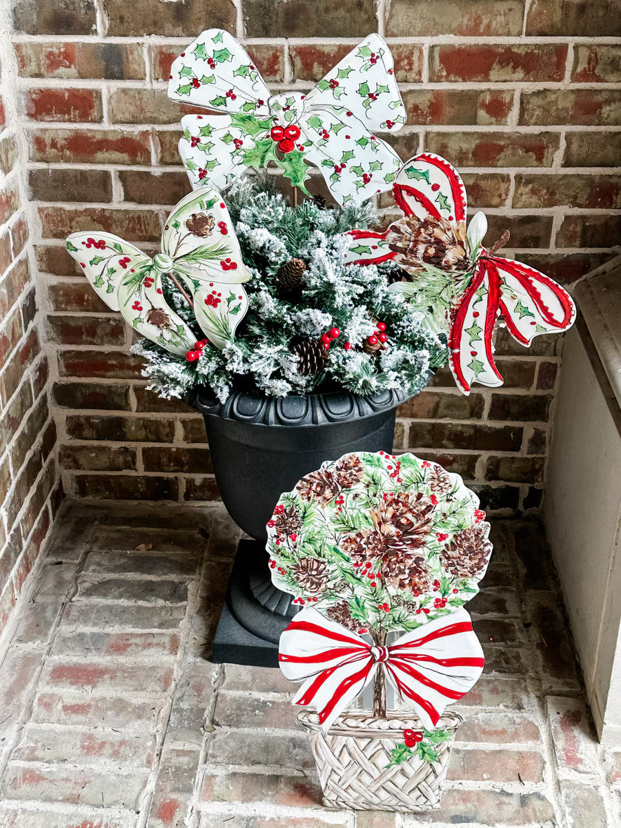 Traditional Pinecone Topiary